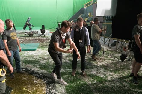justice league 2017 behind the scenes zack snyder justice league dceu photo 43097643