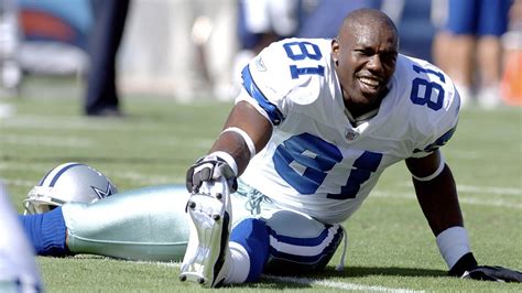 Cowboys Terrell Owens Unable To Reach Deal As 49 Year Old Asks For Too
