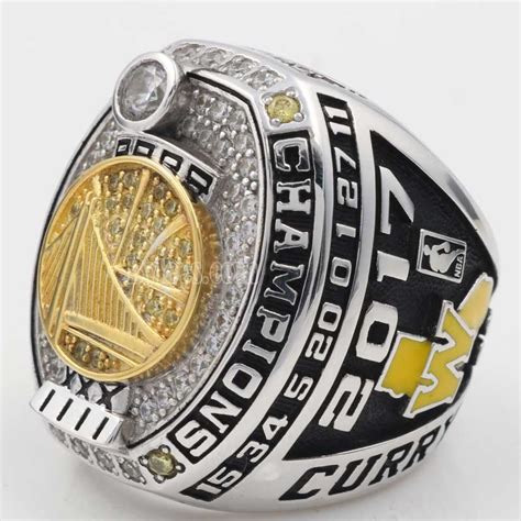 Designing a ring worthy of the finest season in warriors history is one thing, but executing that vision? 2017 Golden State Warriors NBA Championship Ring (Fan ...