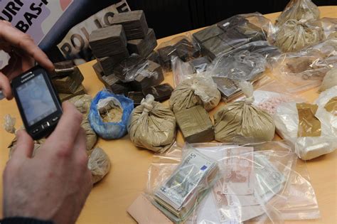 justice strasbourg démantèlement d un réseau de trafic de drogue 22 mises en examen