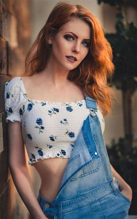 Pin By Sassyred On Rockin’ Reds Women Beautiful Redhead Redhead Beauty