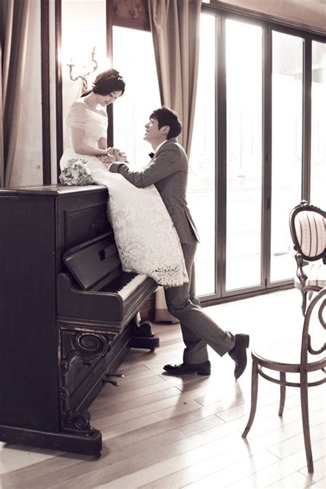Because he believed that in korea the only way to get rich was real estate, he studied real estate during the day, was a waiter at a restaurant at night, decreased his. Seo Ji-seok's wedding photos @ HanCinema :: The Korean ...