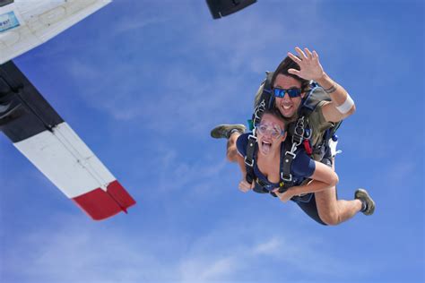 Is skydiving scary at first? 2