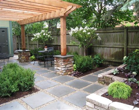 Pea gravel patio & walkways with brick border. Gravel between pavers | Small backyard landscaping, Pea gravel patio, Gravel landscaping