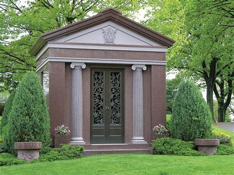 The Puccini Mausoleum Classic Mausoleum Images And Information