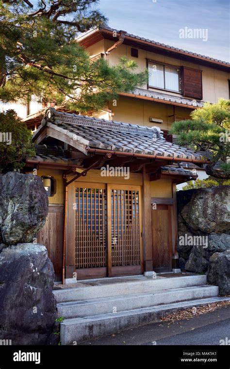 Modern Japanese Private Residential House With The Front Gate Built In