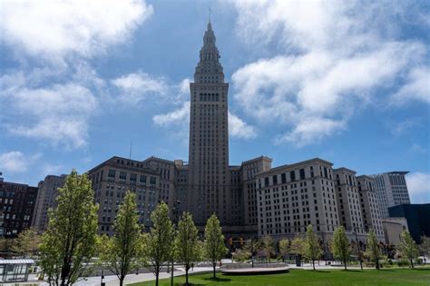 A Guide To Visiting The Terminal Tower Observation Deck In Cleveland