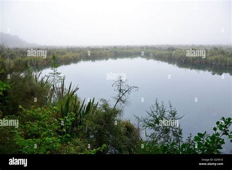 Mirror Lakes Hi Res Stock Photography And Images Alamy