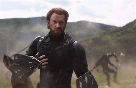 Avengers Infinity War Captain America Almost Had A Different Shield