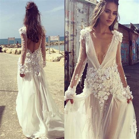 Sexy Boho Beach Wedding Dress 2018 V Neck Long Sleeves Appliques Lace