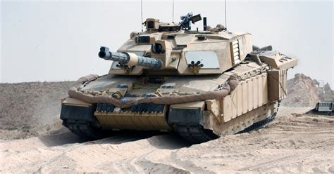Military Weapons Challenger 2 Main Battle Tank