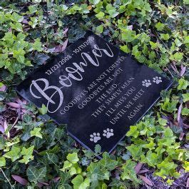 Pet memorial river rock markers. Personalized Dog Memorial Stones Customized pet Grave ...
