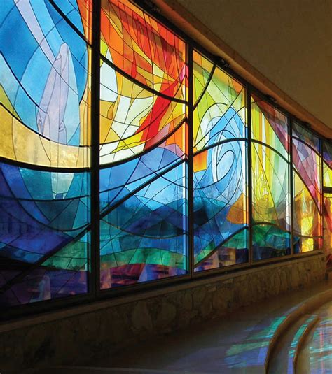 panel de vidrio para ventana de colores decorado art glass color glassolutions Église