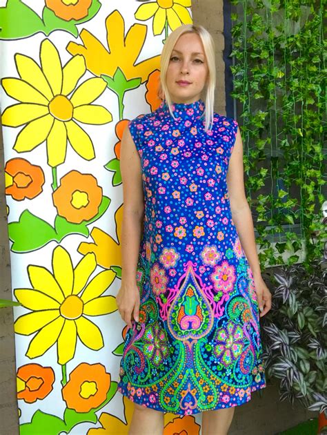 vintage 1960s psychedelic kaleidoscope print sleeveless etsy 1960s mod fashion dresses mod