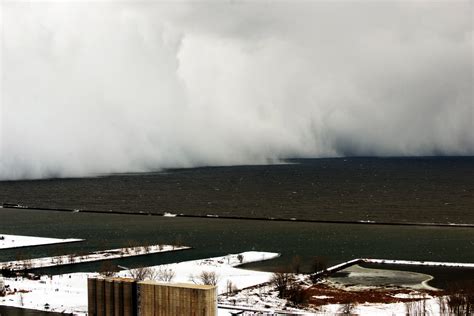 Snowstorm Upstate New York How Lake Effect Snow Phenomenon Causes Epic