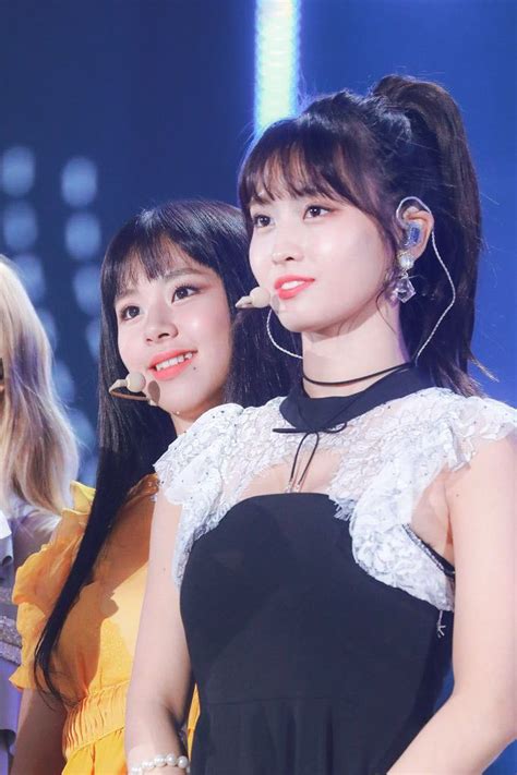 This second year of soribada's award show was held at the olympic gymnastics arena in seoul, and hosted by han seok jun and son dam bi. #TWICE #MOMO : SORIBADA BEST K-MUSIC AWARDS 2018 | Music ...