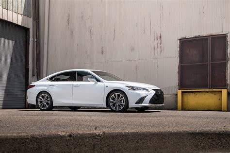 Gallery 2019 Lexus Es 350 F Sport Automobile Magazine