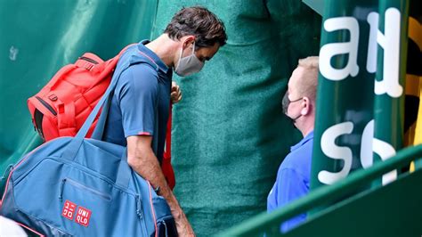 Dimitrov halts the passage of thiem, to meet karatsev in qf. Wimbledon 2021- Roger Federer shows signs of frustration ...