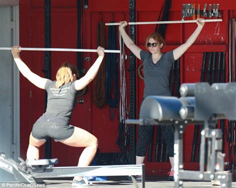 Bryce Dallas Howard Works Off Her Black Mirror Weight Gain At La Gym