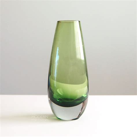 Vintage Scandinavian Style Green Cased Glass Bud Vase By Alamodern On Etsy In 2020
