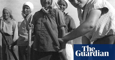 Helen Muspratt The Camera Of A Communist Radical In Pictures Art And Design The Guardian