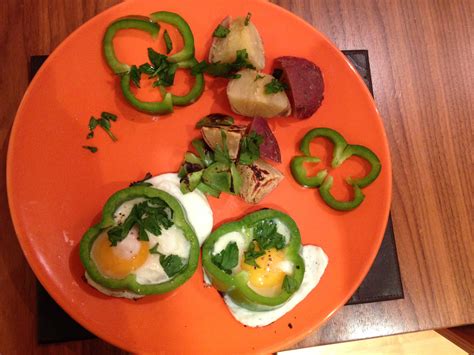 Green Pepper Sunny Side Up Eggs With Sweet Potato Easy And Creative