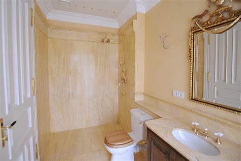 Wir von der firma ksv erklären ihnen gerne im detail, wie sie welche sorte pflegen sollten. Naturstein Badezimmer Hamburg