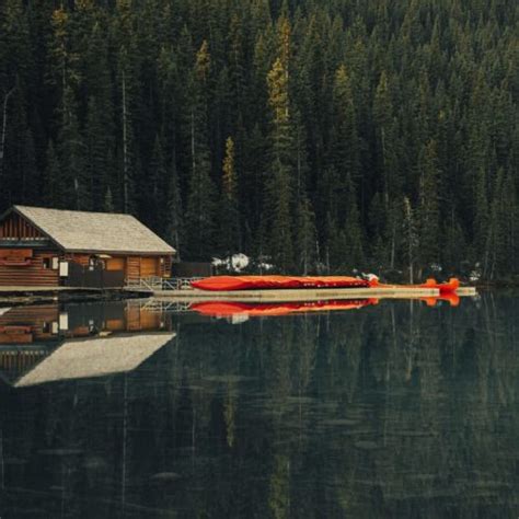 Lake Louise Boathouse Custom Fotowand