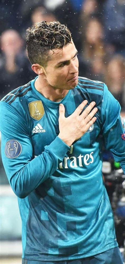 Cr7 Real Madrid In 2020 Cristiano Ronaldo Style Cristiano Ronaldo