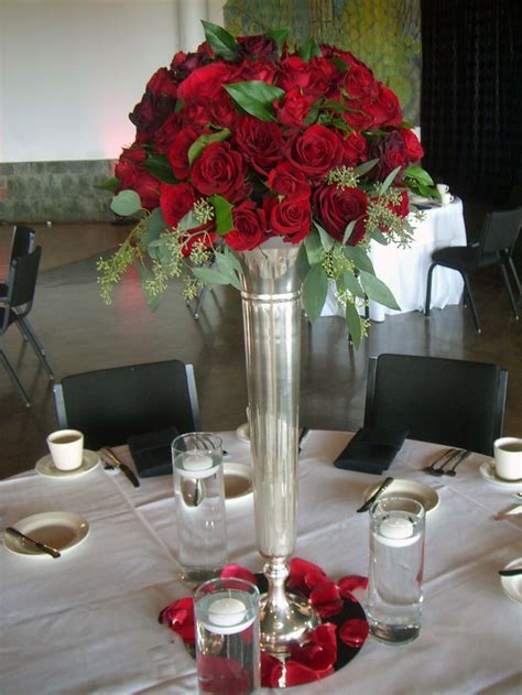 Red Rose Centerpieces For Weddings Petals Galore Red Rose Centerpieces