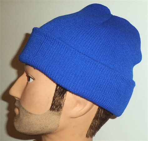 Beanie Acrylic