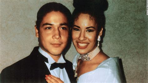 Learn about selena quintanilla's age at the time of death, height, weight, dating, husband, boyfriend & kids. Chris Perez on his book 'To Selena, With Love' - CNN.com