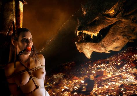 Post 2354187 Evangeline Lilly Fakes Smaug Tauriel The Hobbit Undyingtota