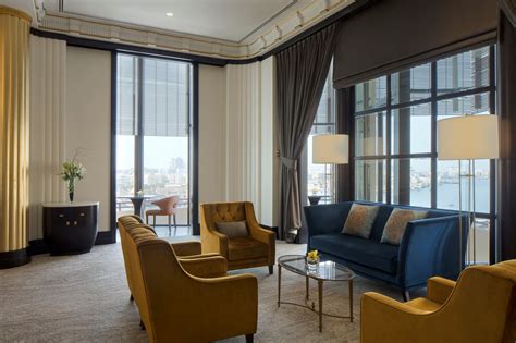 Radisson Blu Hotel Dubai Deira Creek Executive Club Lounge Best