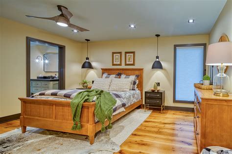 Northern Retreat on Torch Lake Northern Michigan | Draper Construction