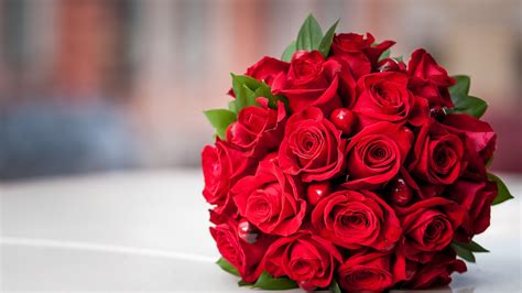Bouquet Red Roses Flowers Blur Background Hd Flowers Wallpapers Hd
