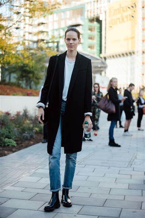 Minimalist Outfits To Wear Today Tomorrow Forever StyleCaster