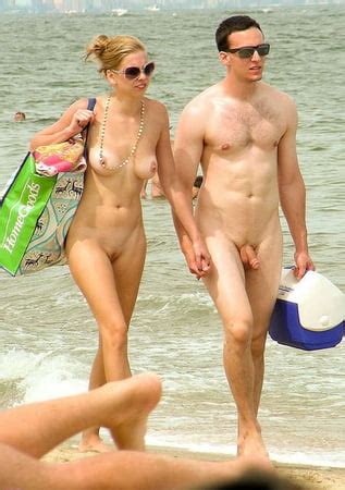 Nude Beach Couple Pics Xhamster