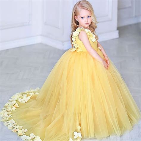 Adorable Yellow Tulle Flower Girl Dresses Applique Little Girl Ball G