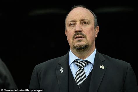 Newcastle Boss Rafa Benitez Determined To Juggle Fa Cup Run And Premier