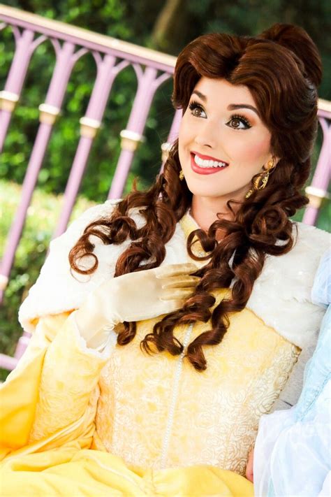 Belle Hkdl Disney Princess Makeup Belle Beauty And The Beast