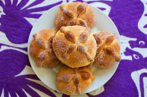 Pan de Muerto Recipe: Mexican Day of the Dead Bread