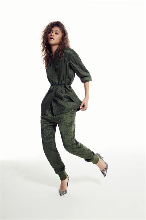 Zendayas New Clothing Line Daya By Zendaya Has Arrived Vogue