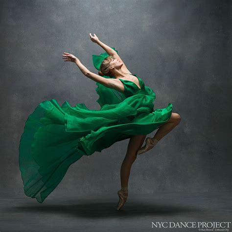 194 breathtaking photos of dancers in motion reveal the extraordinary grace of their bodies in