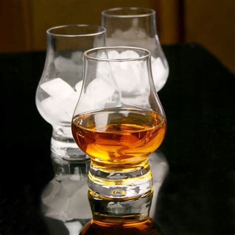 Urban Bar Perfect Whiskey Nosing And Tasting Glasses 985oz 280ml