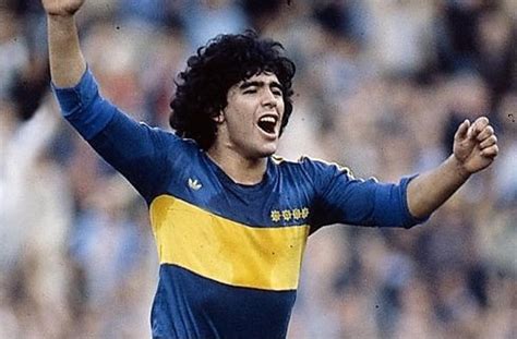 Life And Career Of Diego Maradona The Golden Boy Of The World Football