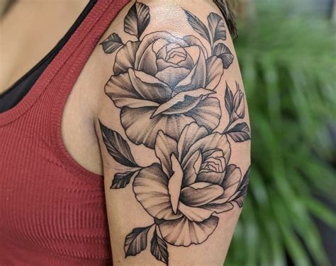 10 Best Rose Shoulder Tattoo Ideas You Have To See To Believe Outsons Men S Fashion Tips
