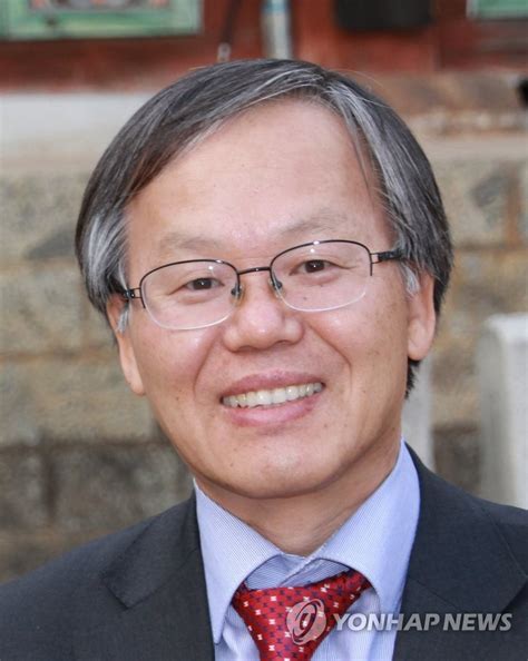 2020 영남대 정시 기초디자인 재현작. 영남대 이강옥 교수 '지훈국학상' 받아 | 연합뉴스