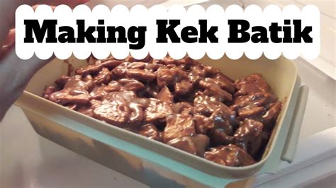 Sign up here with your email address to receive updates from this blog in your inbox. Cara buat kek batik - YouTube