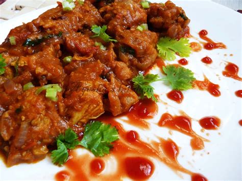 Looking to prepare butter chicken. Try our easy butter chicken recipe and prepare your meal 